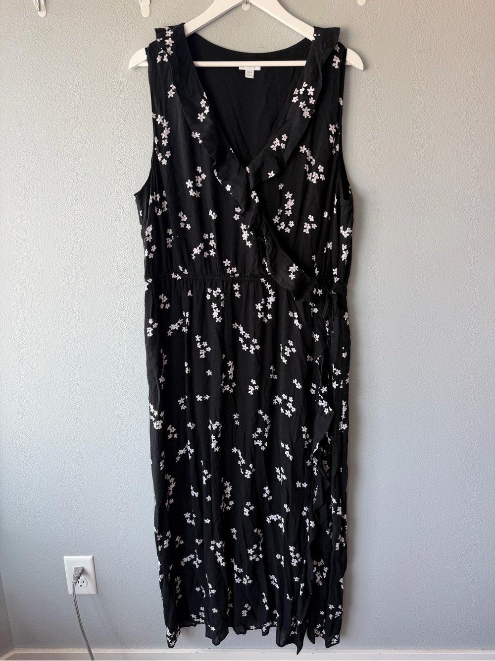 J. Jill black white ditsy floral ruffle faux wrap maxi dress Women’s sz 2X